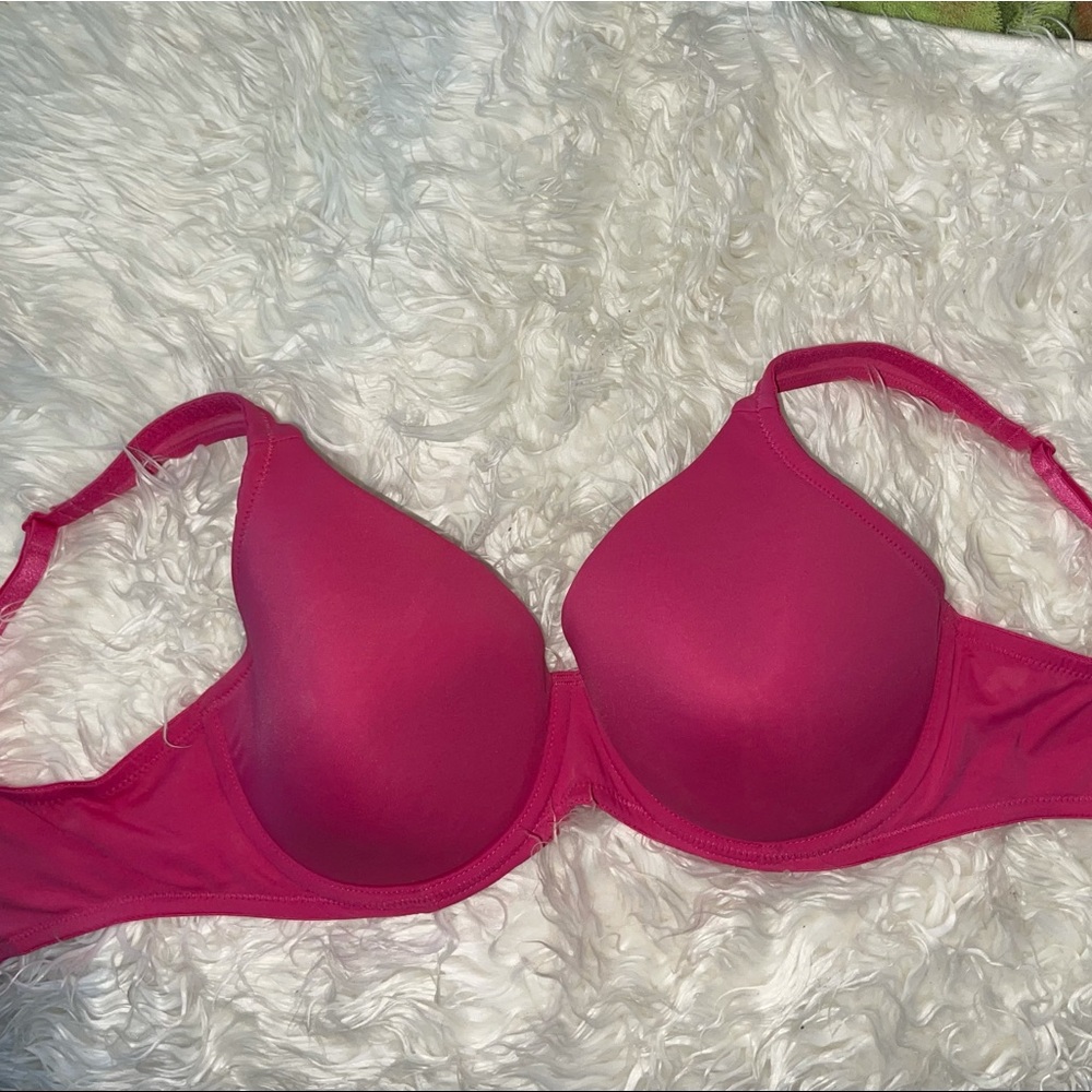Realativity hot pink padded underwire bra